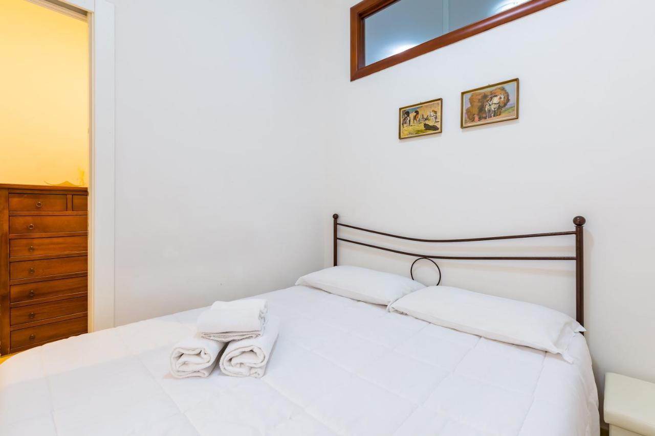 Tribunali 194 - Cozy Flat In Center Appartamento *